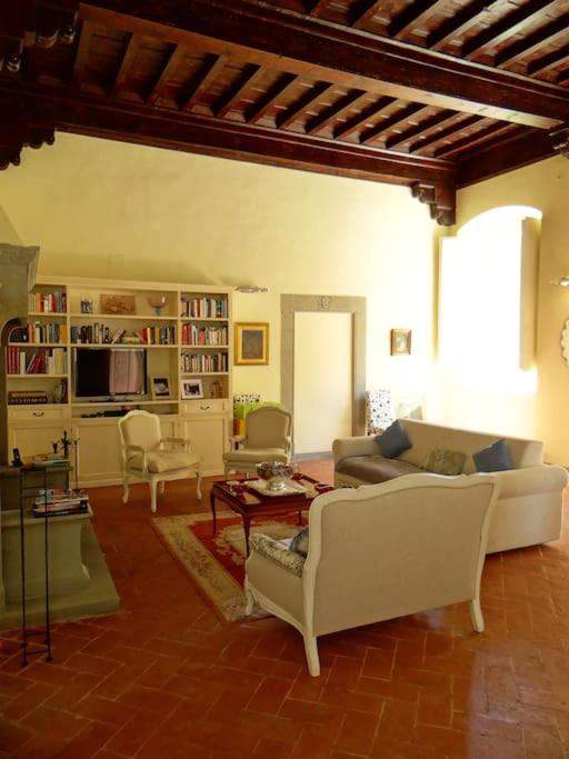 Pian Dei Giullari Suite Florenz Exterior foto